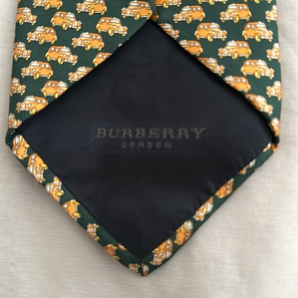 Burberry Silk Tie London Yellow Cab Print - Picture 5 of 6
